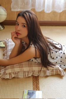 上司威胁妻子开除丈夫